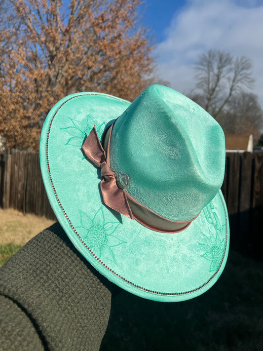 howdy honey desert hat